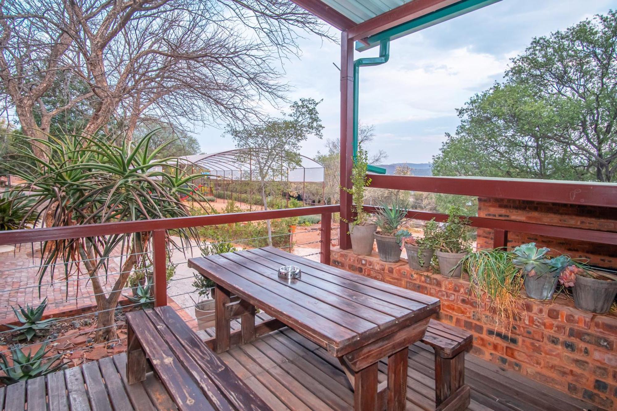 Bushbaby Cottage In Hartbeespoort Претория Экстерьер фото