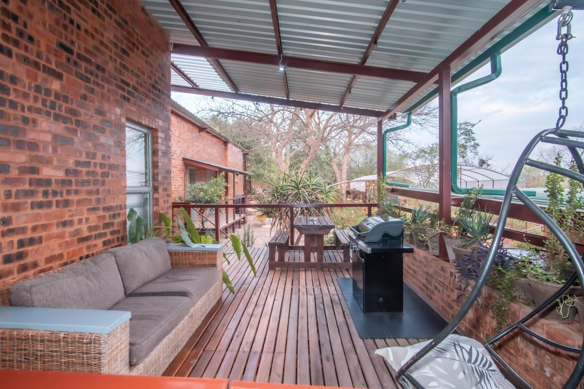 Bushbaby Cottage In Hartbeespoort Претория Экстерьер фото