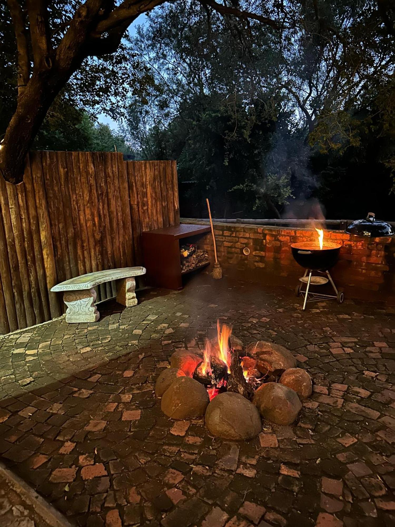 Bushbaby Cottage In Hartbeespoort Претория Экстерьер фото